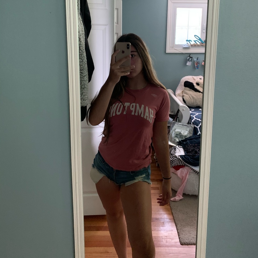 BRANDY MELVILLE T-shirt